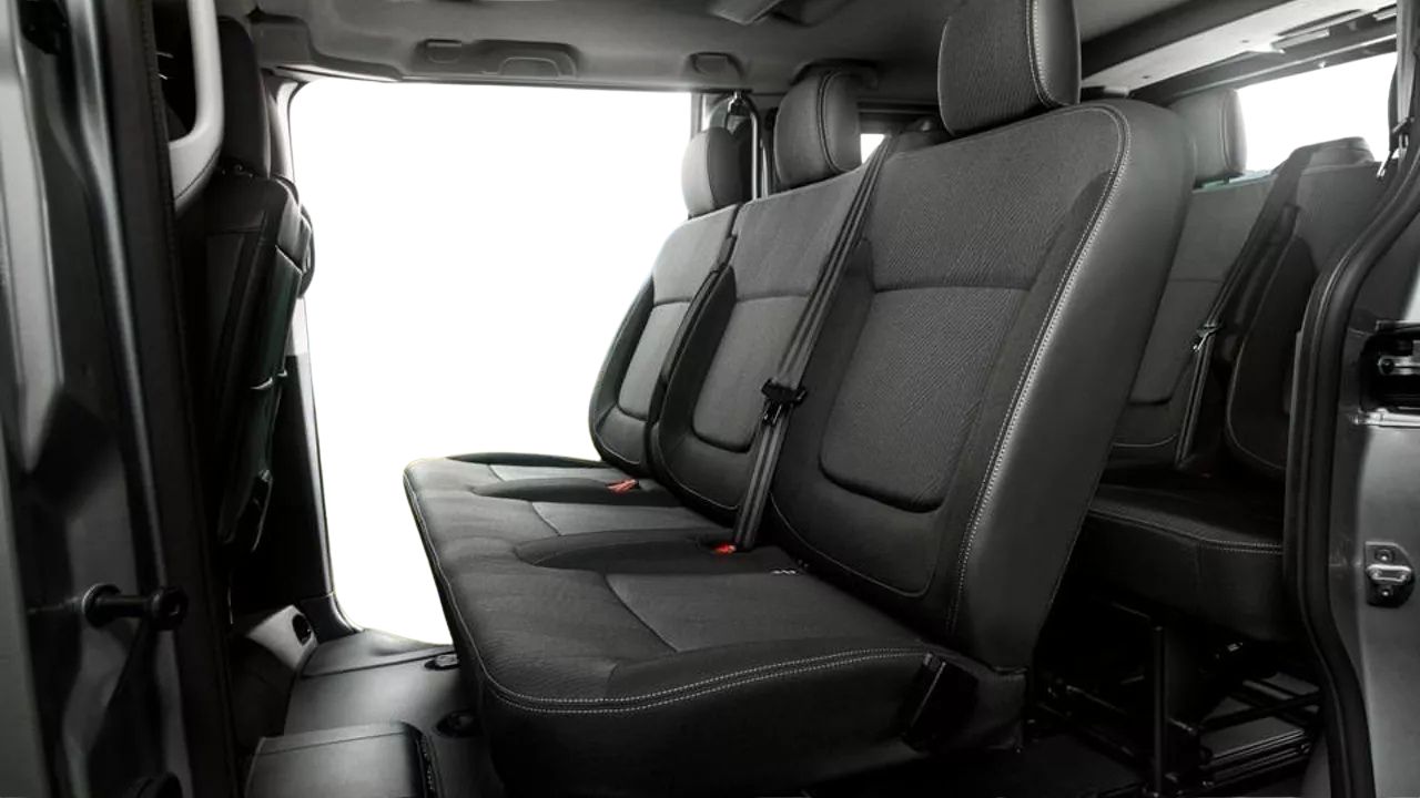 NISSAN PRIMASTAR 9PL NCONECTA L2H1 INTERIOR TRASERA 1
