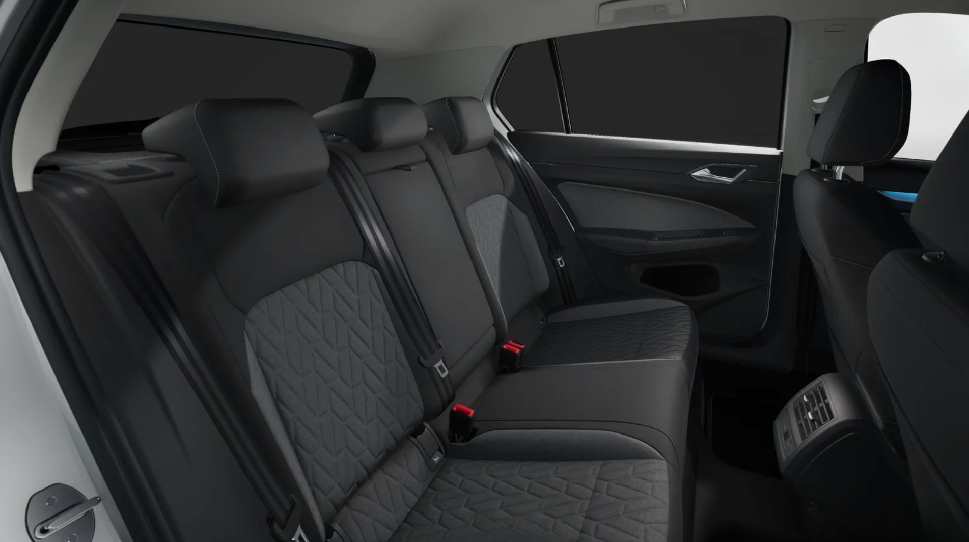 VOLKSWAGEN GOLF 1.5 TSI MATCH EHYBRID INTERIOR