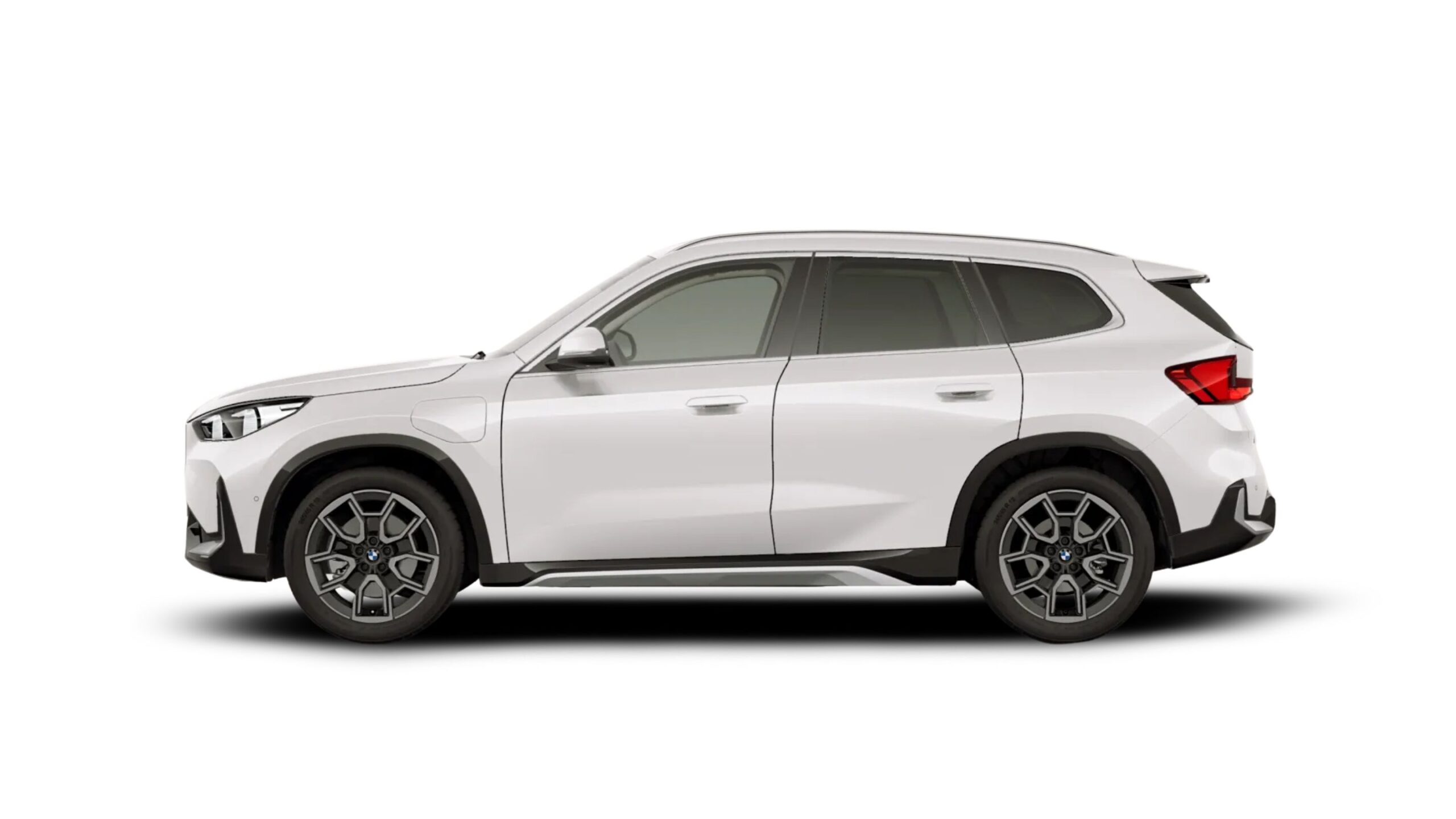 BMW X1 xDrive25e LATERAL