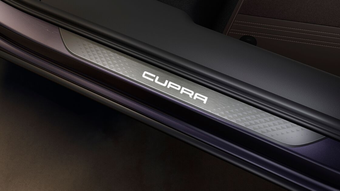 CUPRA TERRAMAR 1.5 eTSI DSG MOLDURAS LUMINOSO