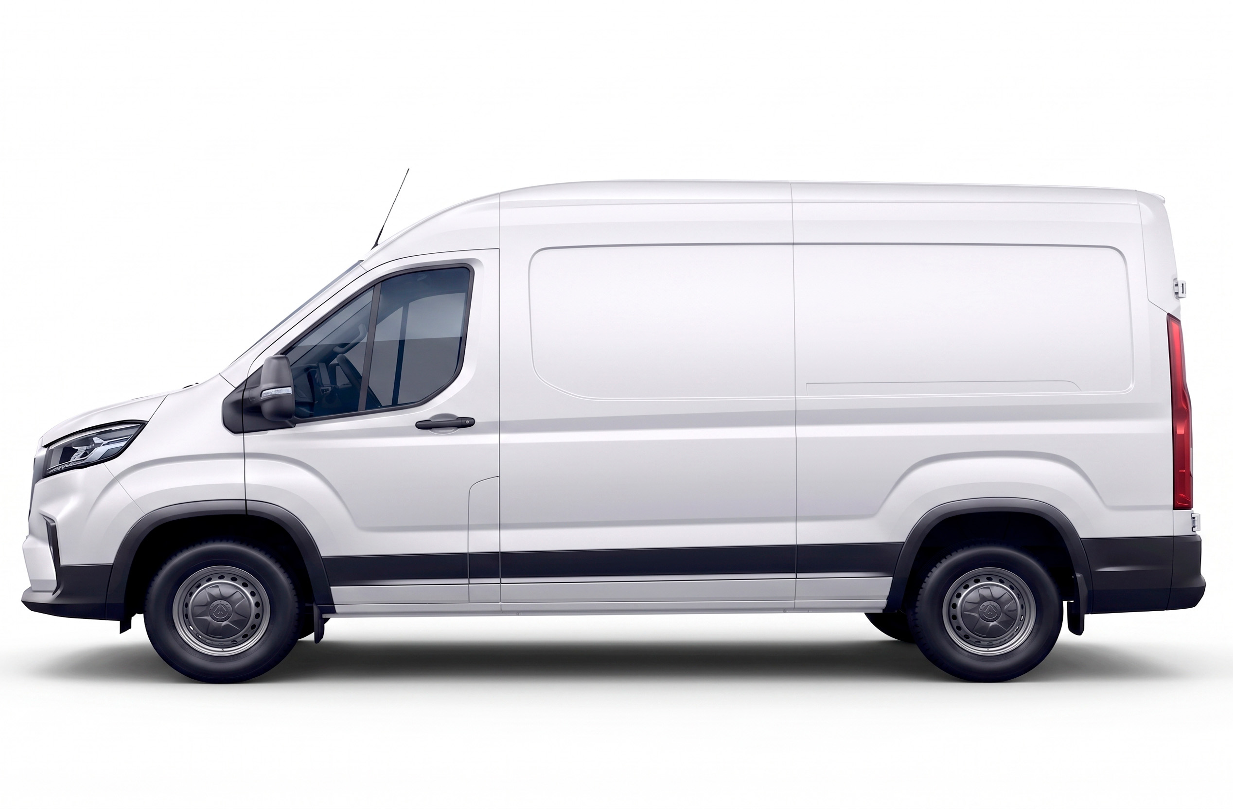 MAXUS DELIVER 9 PRO FURGON 2.0D L3H2 LATERAL